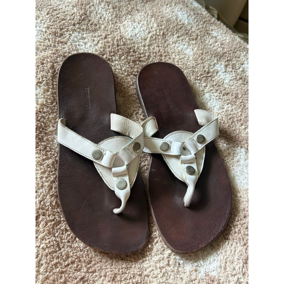 Hammitt Shoes - Hammitt flip flops size 10